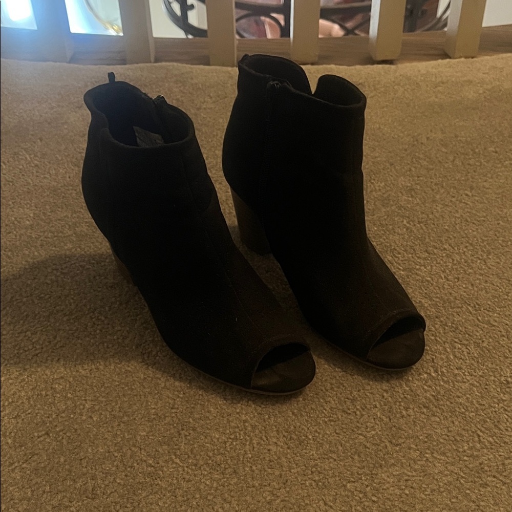 Old Navy Black Peep-Toe Ankle Boots